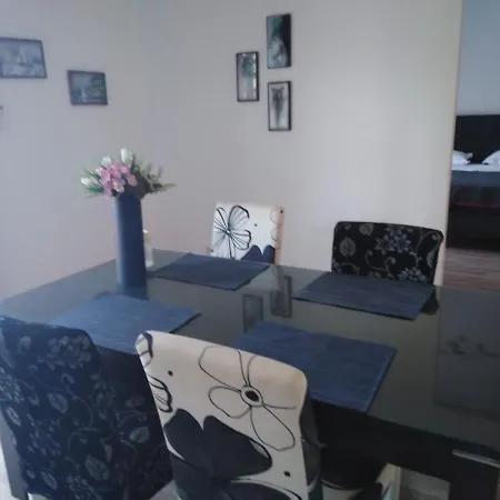 Buza Apartment Sukosan