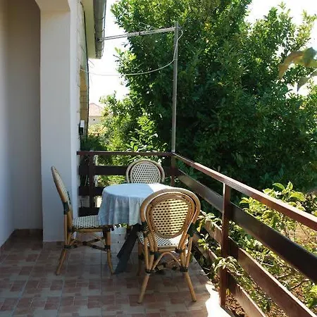 Buza Apartment